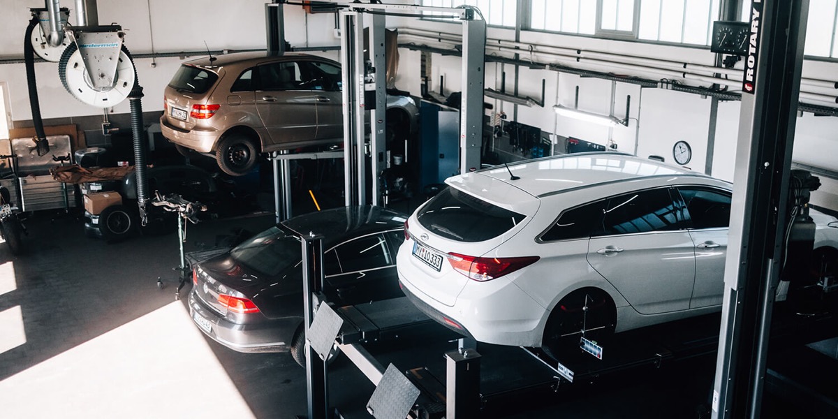 HU und AU Hauptuntersuchung bei KFZ Christ Macken