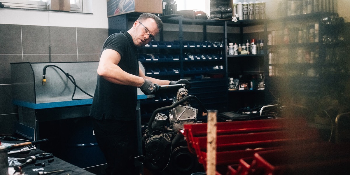 Unfallinstandsetzung und Karosseriearbeit in Macken